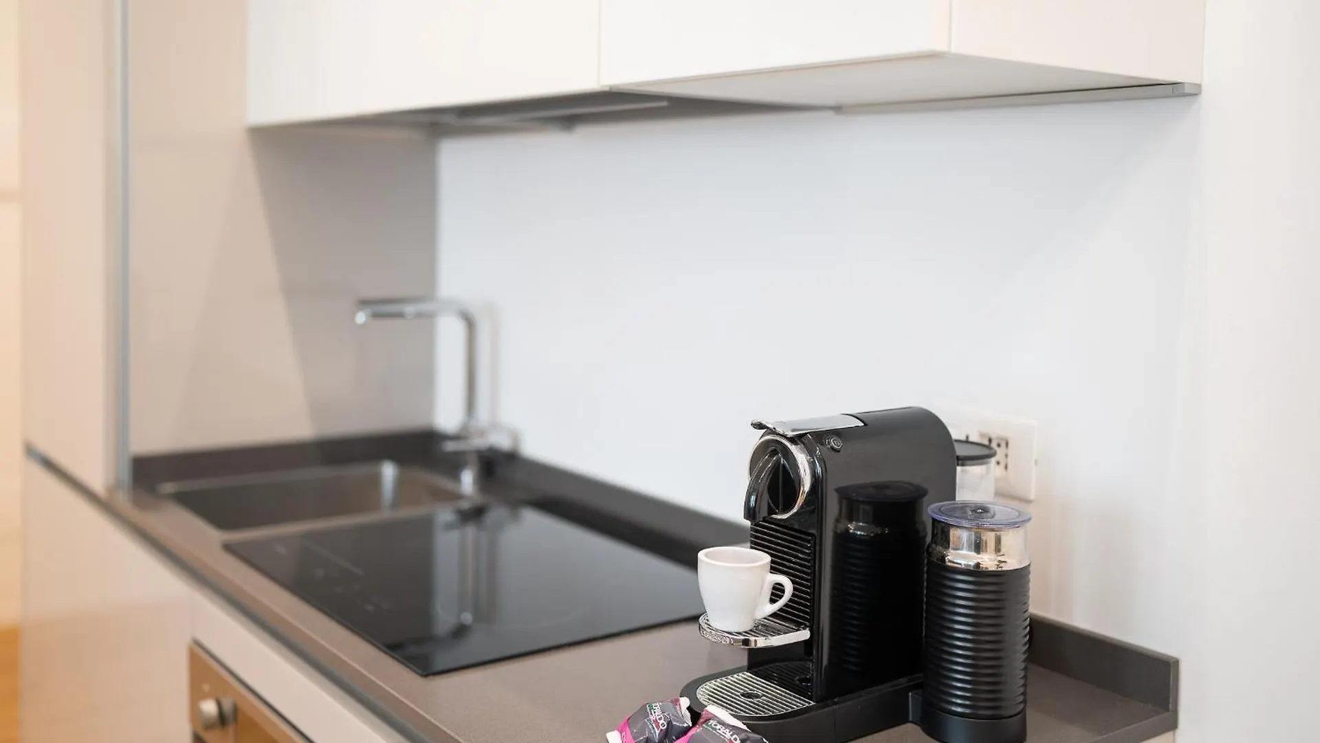 Appartamento In Centro Vista Parco - Biancospino Apartments Milán Italia